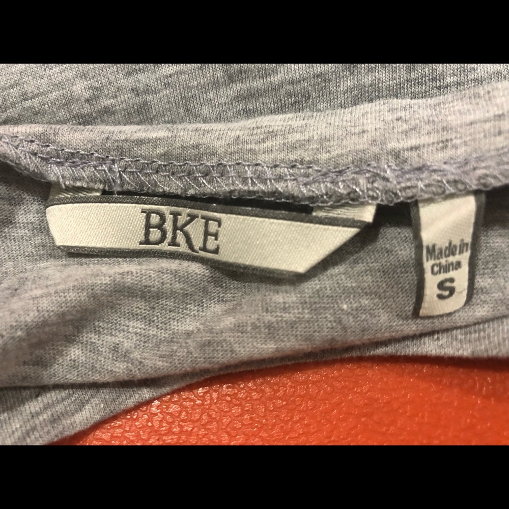 BKE top - Picture 3 of 3